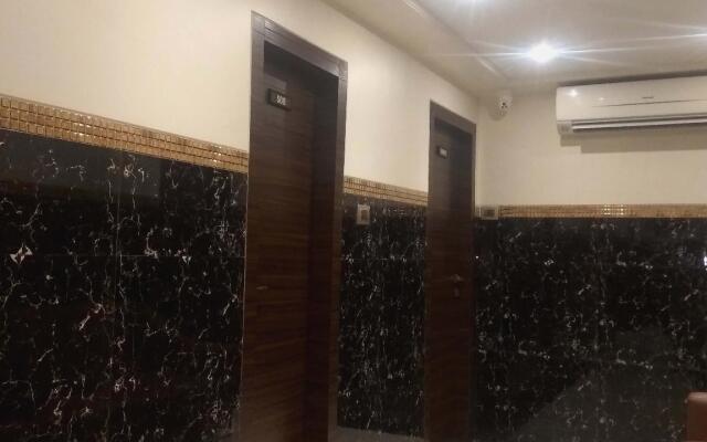 Hotel Karishma Dadar
