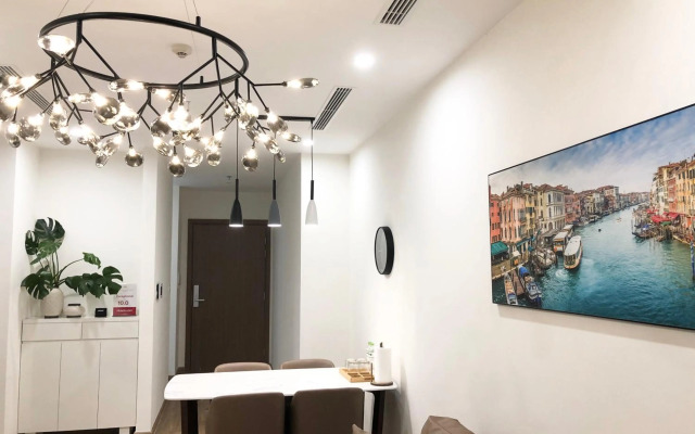 Luxury Condotel 2BR Vinhomes Skylake Keangnam