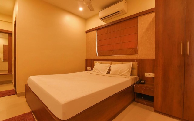 Fabhotel Dream Plaza