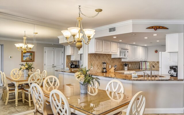 Inlet Reef 516 2 Bedroom Condo by RedAwning