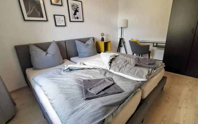 Stylish 4ZI Netflix, Kaffeetimer, WIFI, Parken