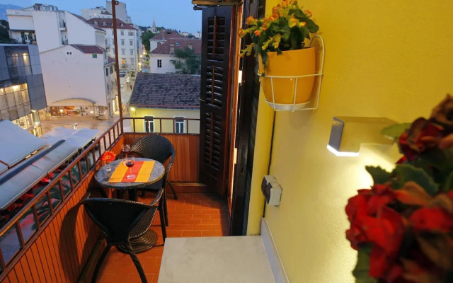 Apartments Marmont