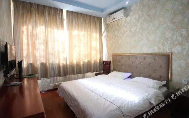 Yinchuan Yilaisha Hotel (North University for Nationalities)