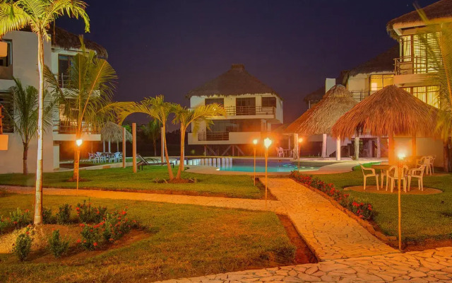 Villas Paraiso Resort