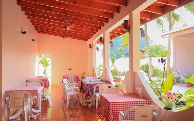 Evila Inn - Thoddoo