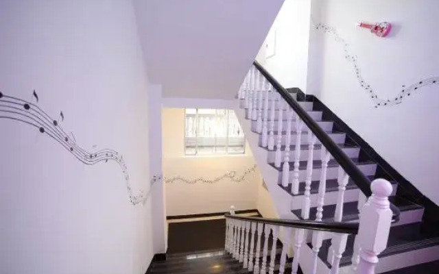 Aichao Qingqing Love Theme Inn