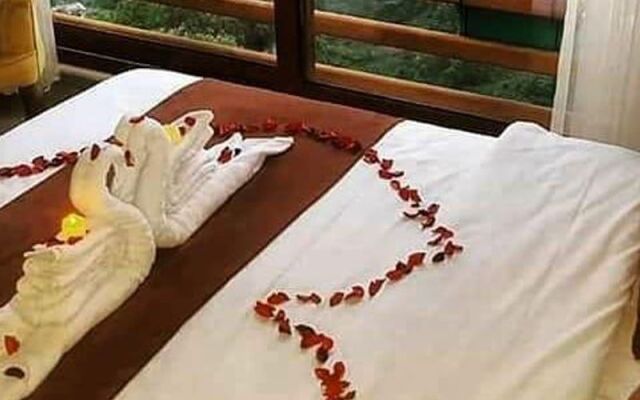 savarona pansiyon otel