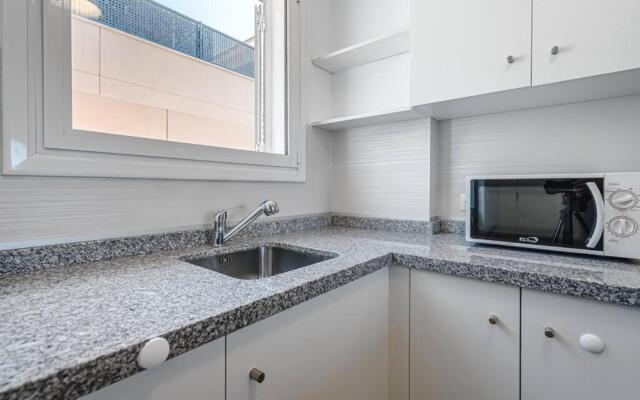 Ocean View Apartment in Arenas Negras PA05