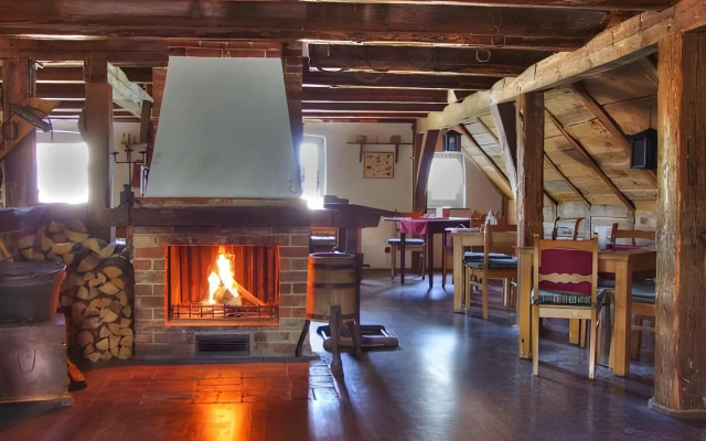 Hotel & Gasthof Zur Linde