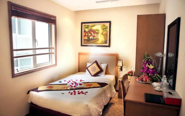 Lenid De Ho Guom Hotel