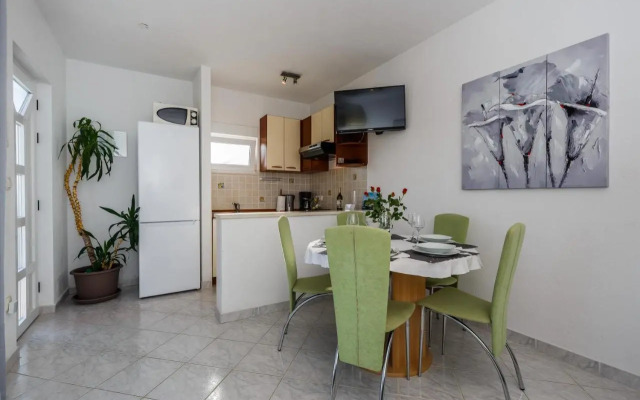 Apartment Botic