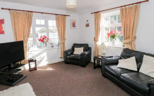 Halcyon Annexe
