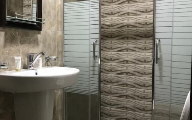 Al Haneen Hotel