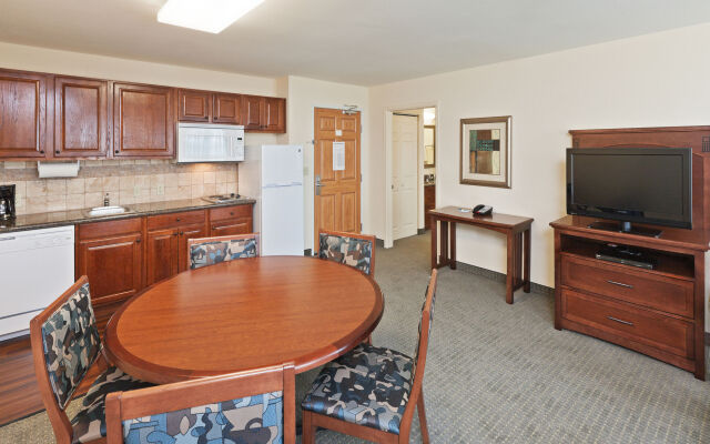 Staybridge Suites Wichita by IHG