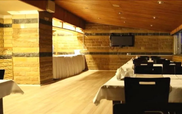 Grand Hotel 53