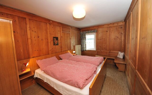 Apartment 4 Holiday - Smidl