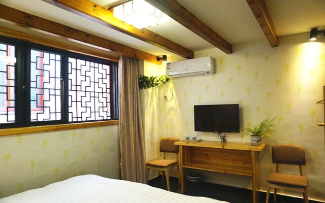Zhouzhuang Yunshu Boutique Inn