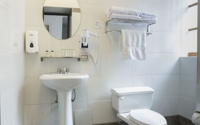 Sacha Hotel