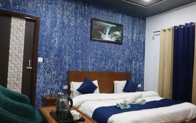 Hotel Everest Highland by Krishiv