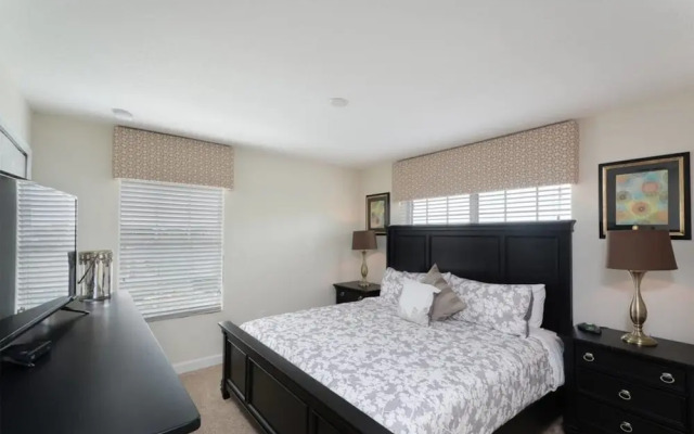 5 Bedroom Villa at Storey Lake