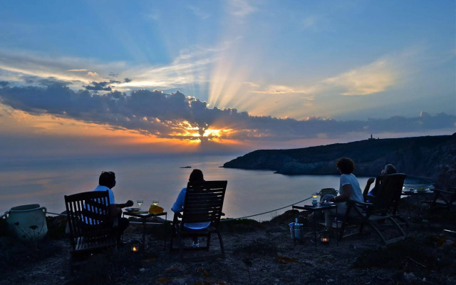 Poecylia Resort