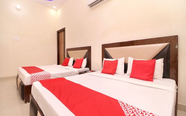 OYO 16494 Dhunna Guest House