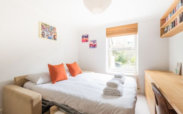 Retro style home in Clapham
