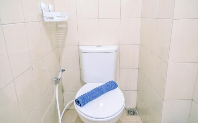 Minimalist Studio Room At Urbantown Serpong Apartment