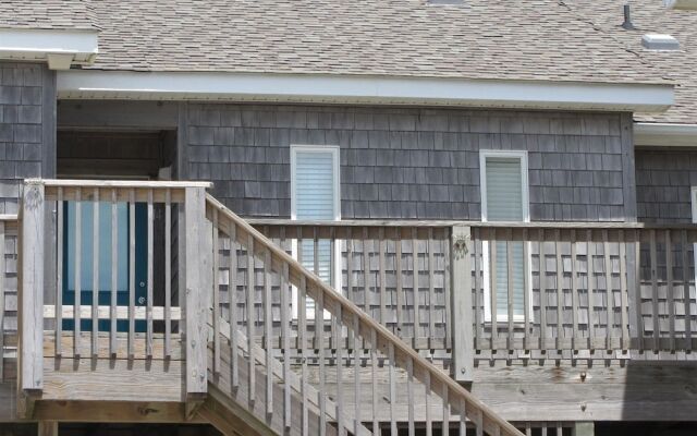 Sw 14 Shell Shack 1 Bedroom Condo by RedAwning