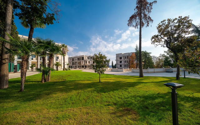 АК Гранд Роял Резиденс