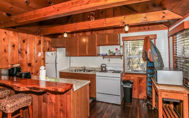 Ski Bunny Lodge