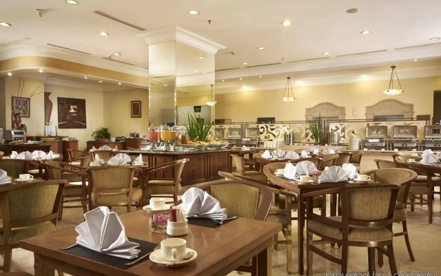 Singgasana Hotel Makassar