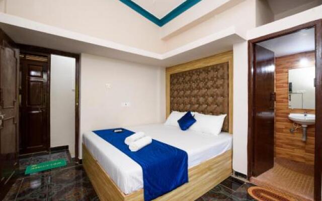 8 Stone Home Stay