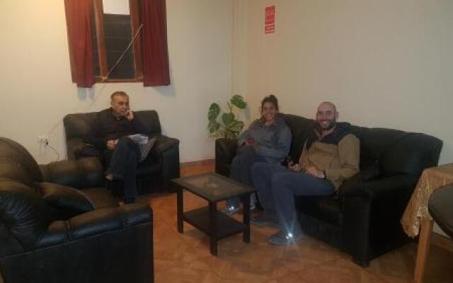 Hostal Apu Qhawarina
