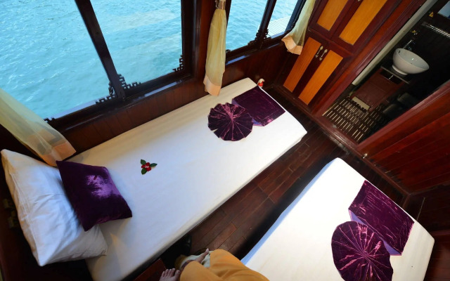 Imperial Classic Cruise Halong