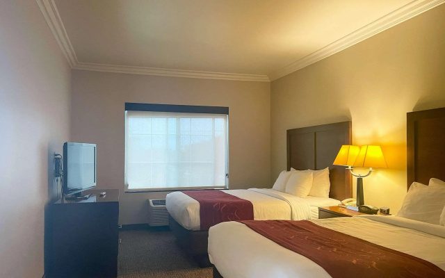 Comfort Suites Oceanside Camp Pendleton Area