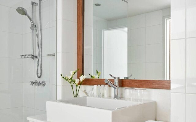 Melbourne Marriott Hotel