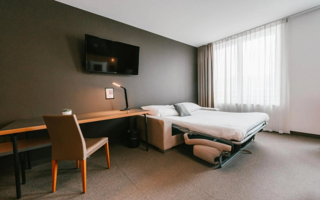 SwissTech Hotel