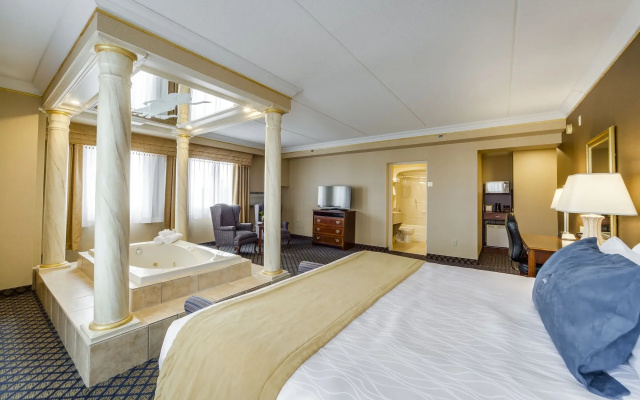Monte Carlo Inn Vaughan Suites