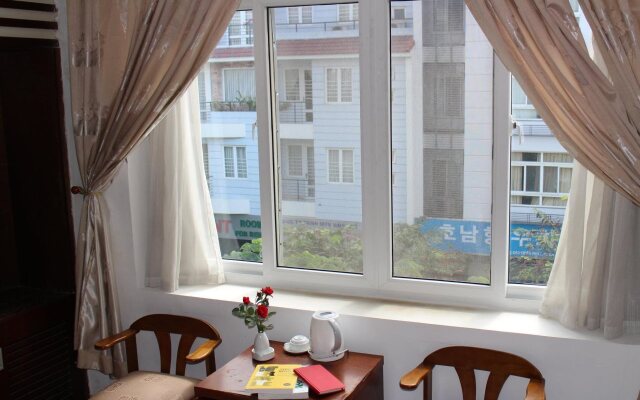 Romantic Hotel