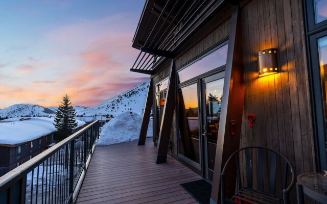 Pearl Penthouse by Jackson Vacations