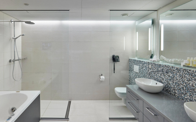 Crowne Plaza Copenhagen Towers by IHG