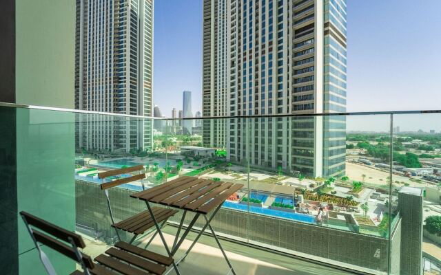 Luxury StayCation - Fancy Apartment Connected To Burj Khalifa