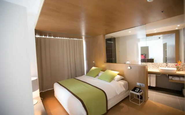 Seen Hotel Abidjan Plateau