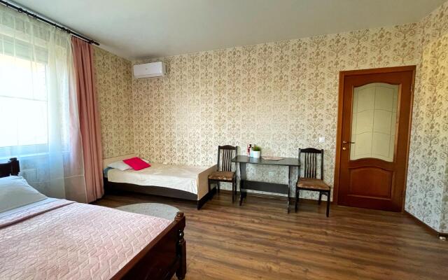 Апартаменты на улице имени Героя Яцкова 12