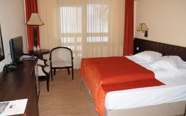 Hotel Mistral Resort