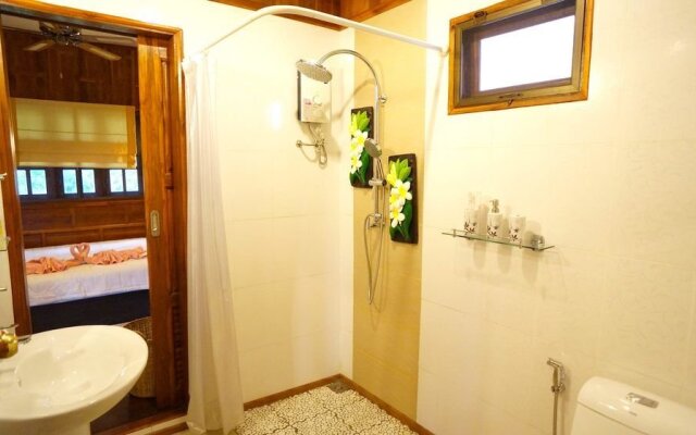 Villa Ayutthaya @ Golden Pool Villas