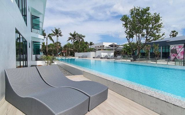 Rattana Pura Beach Resort