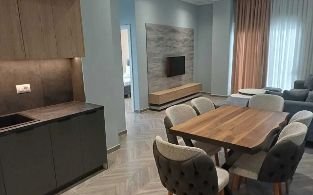 Regal Luxury Apartments