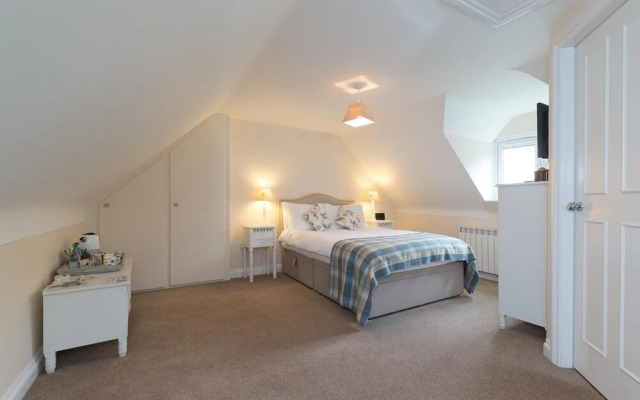 Whitethorn Bed and Breakfast